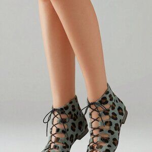 Naughty Monkey NOLA Teal Leopard Sandals - Size 10 NIB